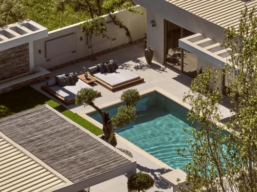 Anastasia Villa with Private Heated Pool by ZanteWize — 4-Star Luxury Hotel in Kalpaki, Greece