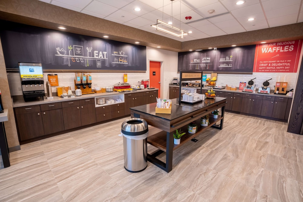 Hampton Inn by Hilton Huntley Chicago - photo 30