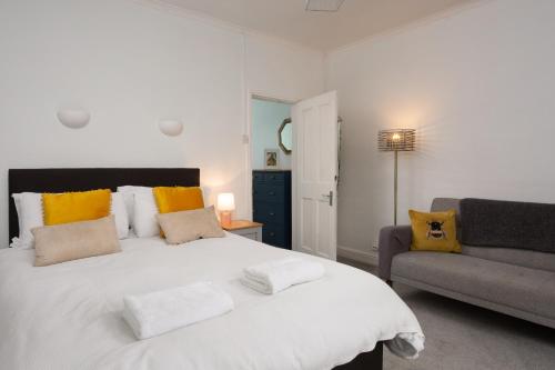 Lovely city town house with free parking sleeps 2 to 6 guests — 4-Star Luxury Hotel in York, United Kingdom