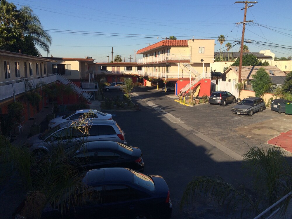 Long Beach Motel - photo 44