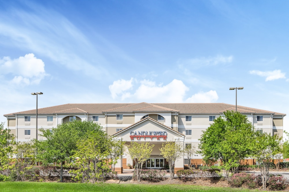 Candlewood Suites Destin Sandestin an IHG Hotel - featured photo