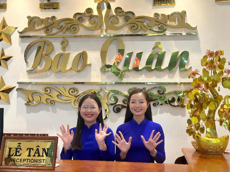 Khách Sn Bo Quân Núi Sam — hotel in Cho Dok