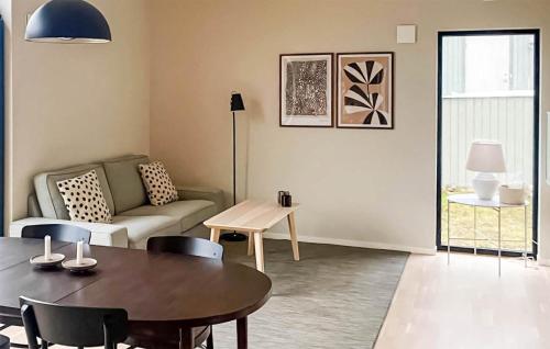 Cozy Home In Jämjö With Jacuzzi — 4-Star Luxury Hotel in Jaemjoe, Sweden