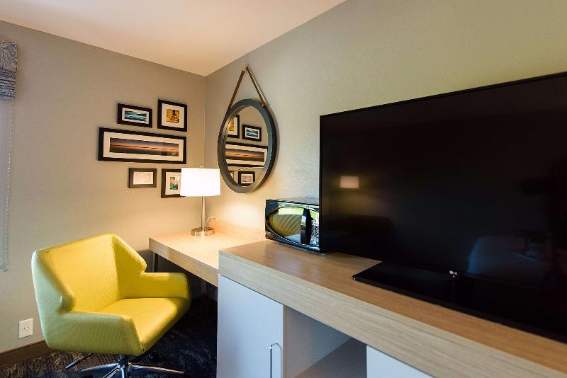 Hampton Inn Superior Duluth - photo 19