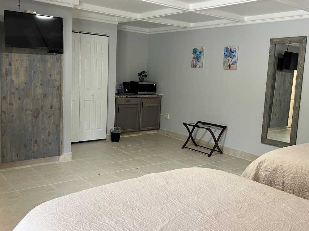 BlueGem Motel - photo 22