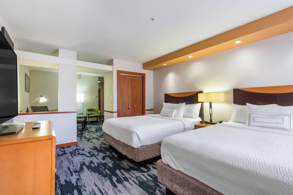 Fairfield Inn & Suites by Marriott Columbia - photo 16