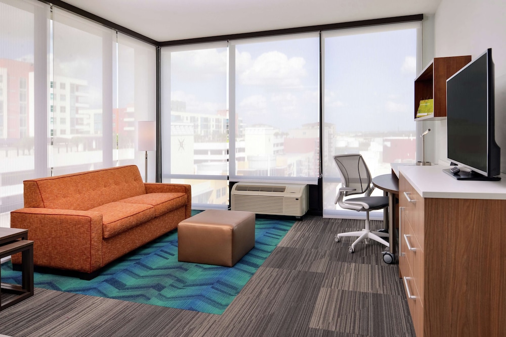 Home2 Suites by Hilton Tampa Downtown Channel District - photo 16