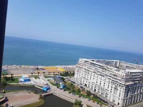 Seaview Apartments