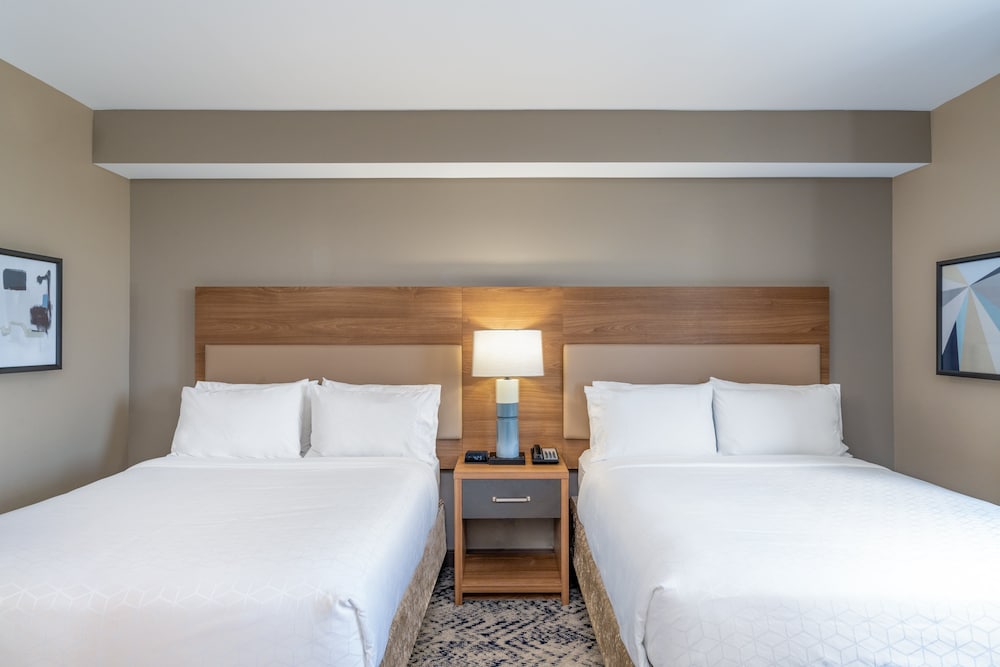 Candlewood Suites Asheville Downtown by IHG - photo 12