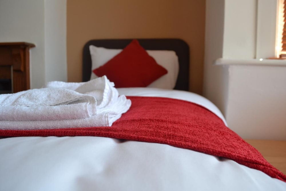 Bristol Serviced Lettings Filton — 4-Star Luxury Hotel in Bristol, United Kingdom