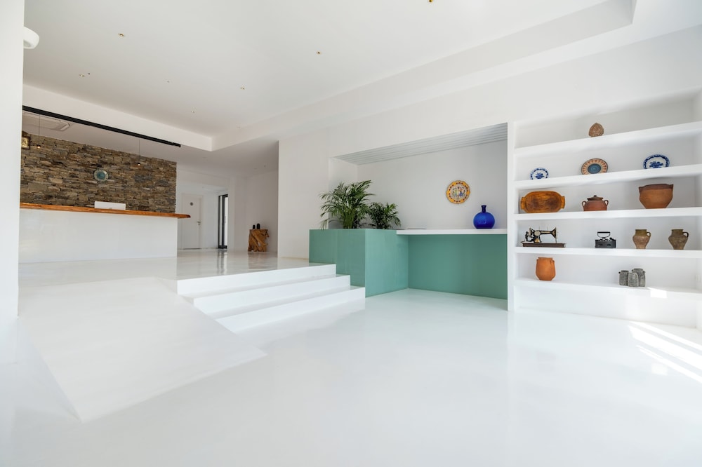 Cavo Piso Livadi — Paros — photo 2