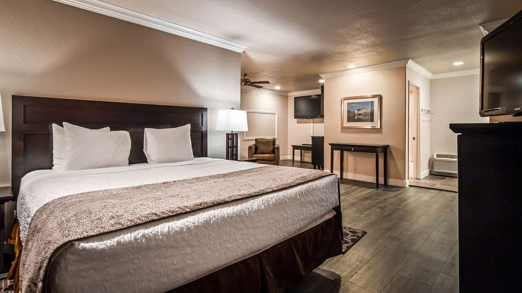 Best Western Bishop Lodge - photo 17