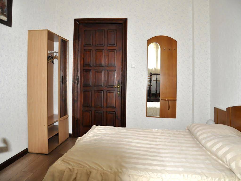 Hotel Daria Dworek Myśliwski in Lodz, Poland