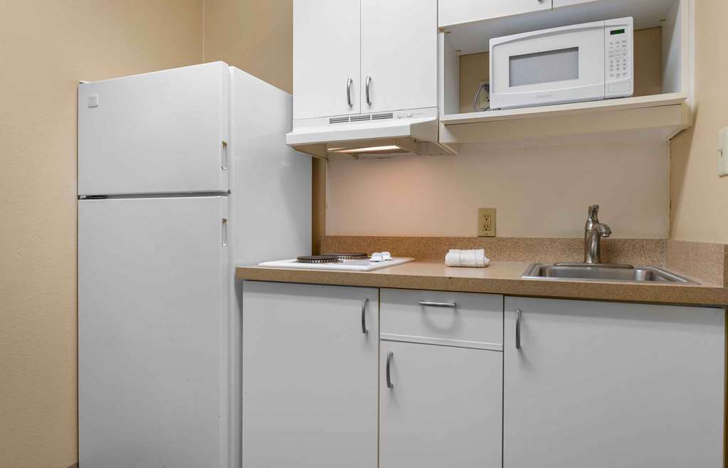 Extended Stay America Suites Portland Beaverton Hillsboro - photo 28