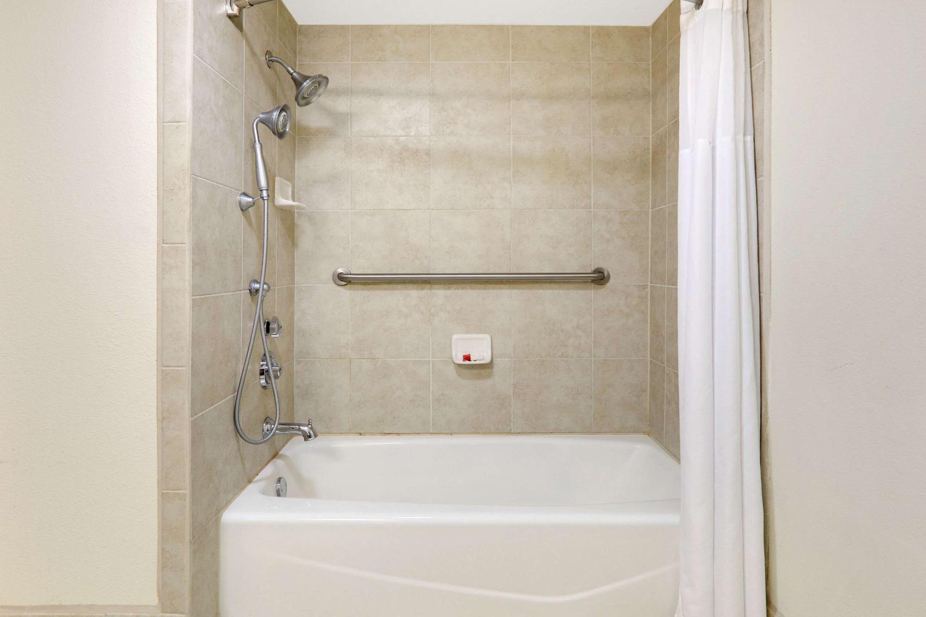 Baymont by Wyndham Roswell - photo 26