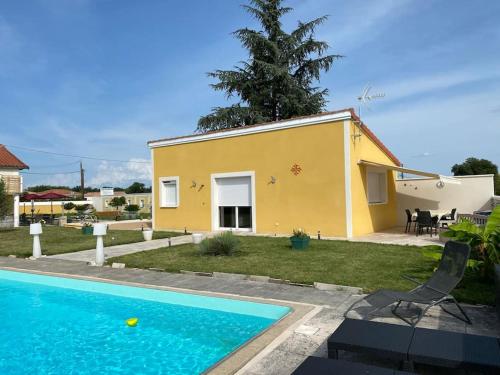 Studio Losanjos in Brens, France