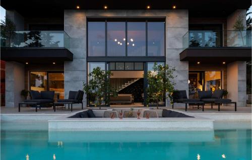 Villa Beatrice Soho — 5-Star Luxury Hotel in Starigrad, Croatia