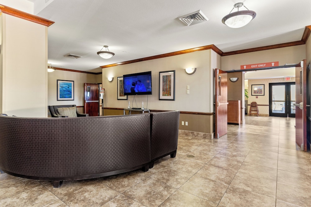Holiday Inn Express & Suites Barstow Route 66 by IHG - photo 78