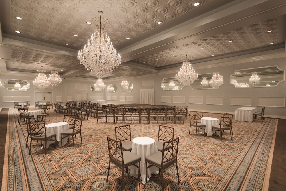 Hilton Chicago Oak Brook Suites - photo 49