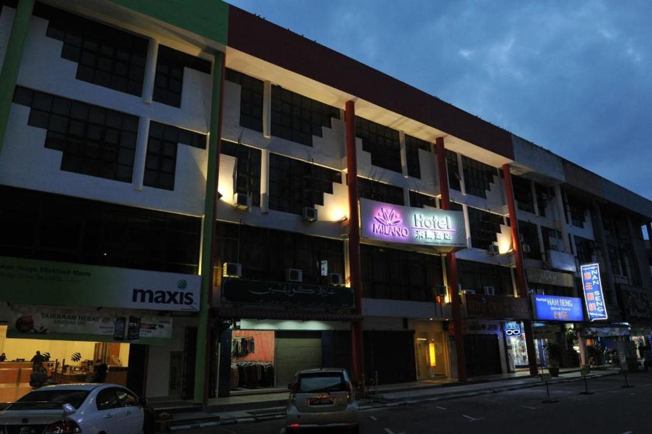 Milano Hotel - carbon neutral hotel in Kluang