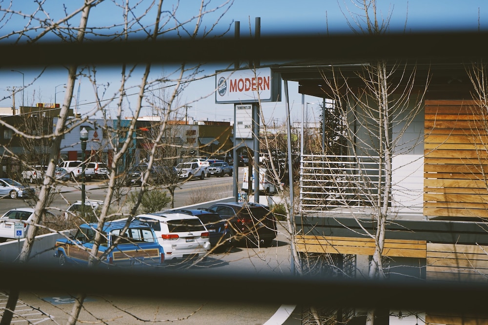 Modern Hotel - photo 44