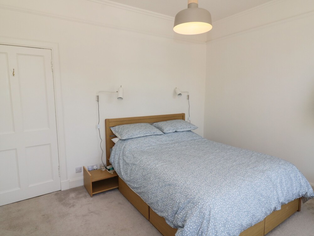6 Kirkstyle — Biggar — photo 2