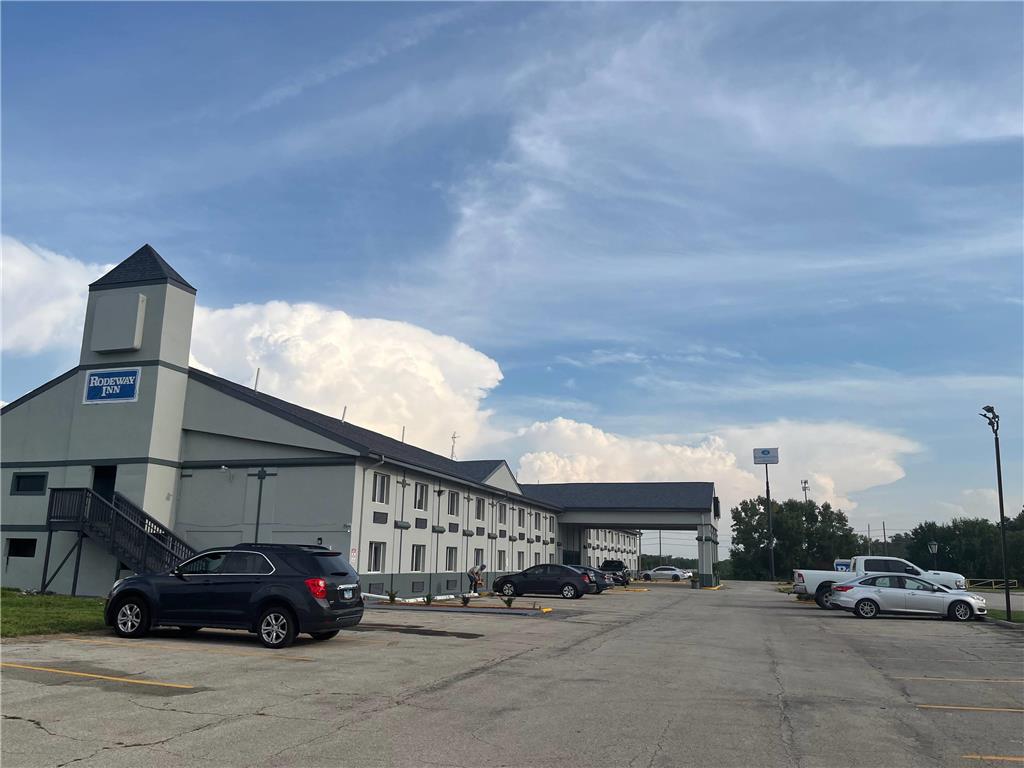Rodeway Inn Bloomington Normal West - photo 8