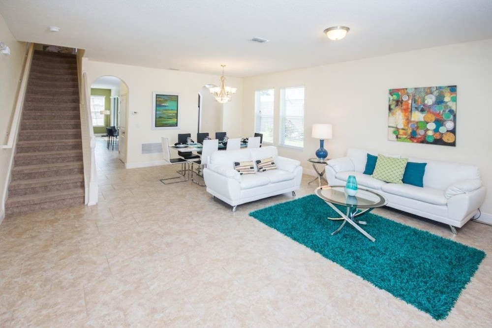 Ip60500 Solterra Resort 6 Bed 4 Baths Villa - photo 2