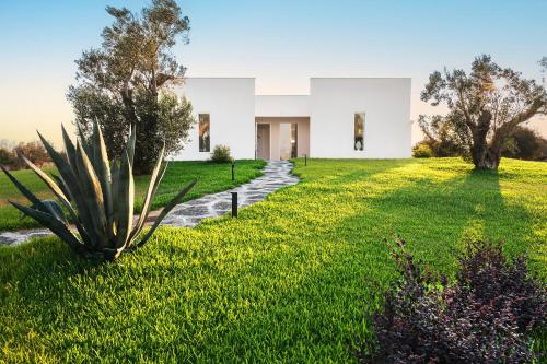 Villa 'Tenuta Quattro Volpi' — 4-Star Luxury Hotel in Melendugno, Italy