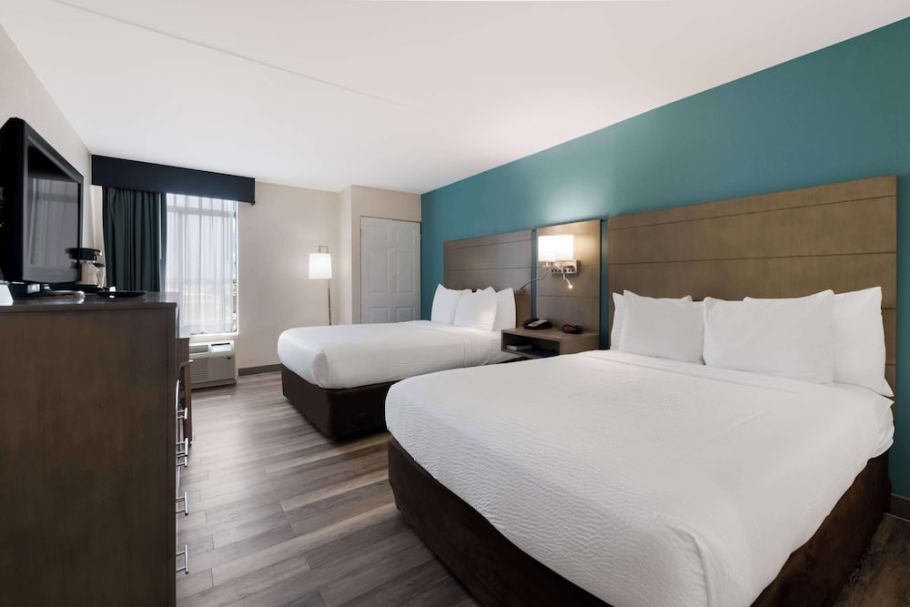 Best Western Hampton Coliseum Inn - photo 8