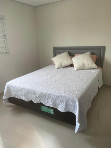 Comfort and Style White Queen II in Cuiaba, Brasil