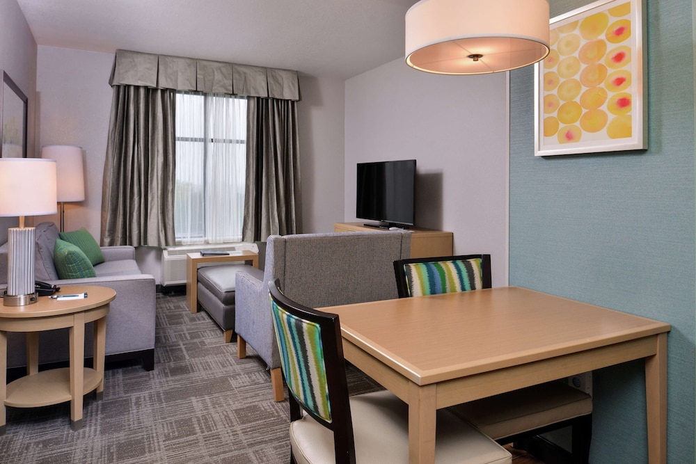 Homewood Suites by Hilton Des Moines Airport - photo 18