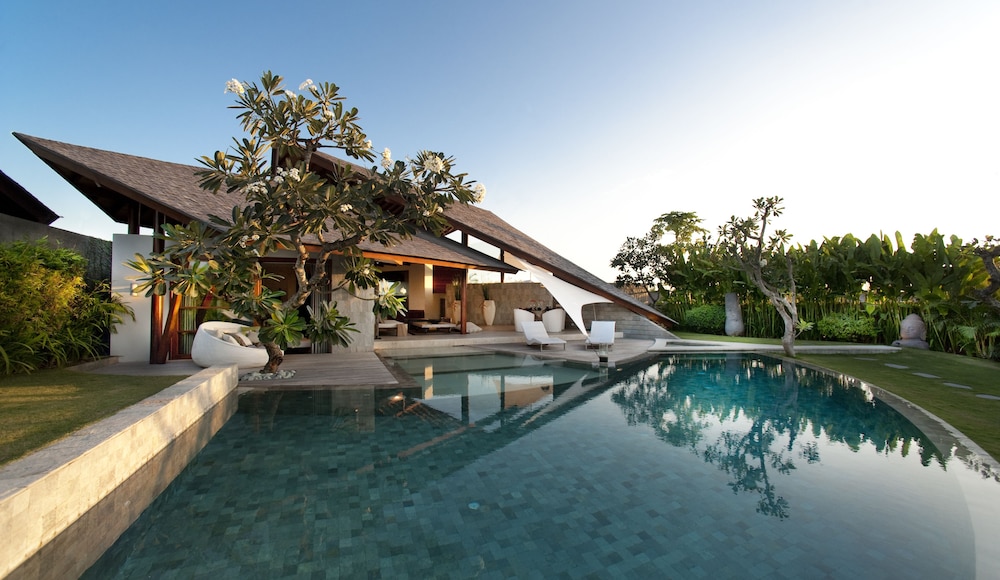The Layar Designer Villas and Spa — 5-Star Luxury Hotel in Seminyak, Indonesia