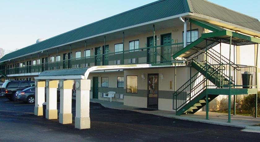 Garden Inn & Suites in Rockmart, United States