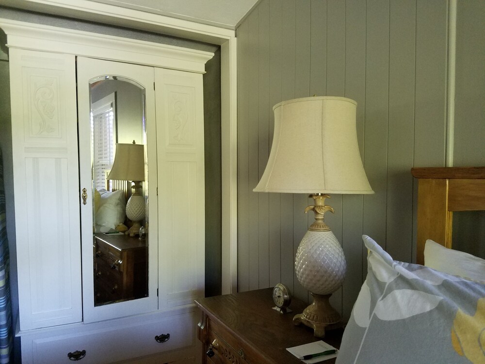 China Creek Cottages - photo 15