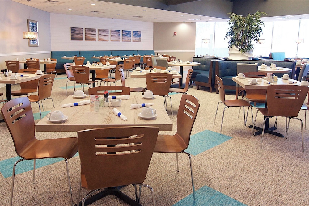 Southbank Hotel by Marriott Jacksonville Riverwalk - photo 29