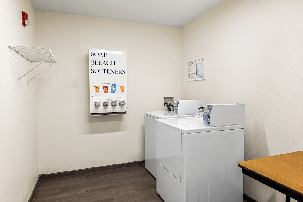 Boarders Inn & Suites Shawano - photo 46