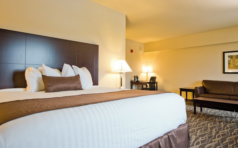 Cobblestone Inn & Suites Boone - photo 14
