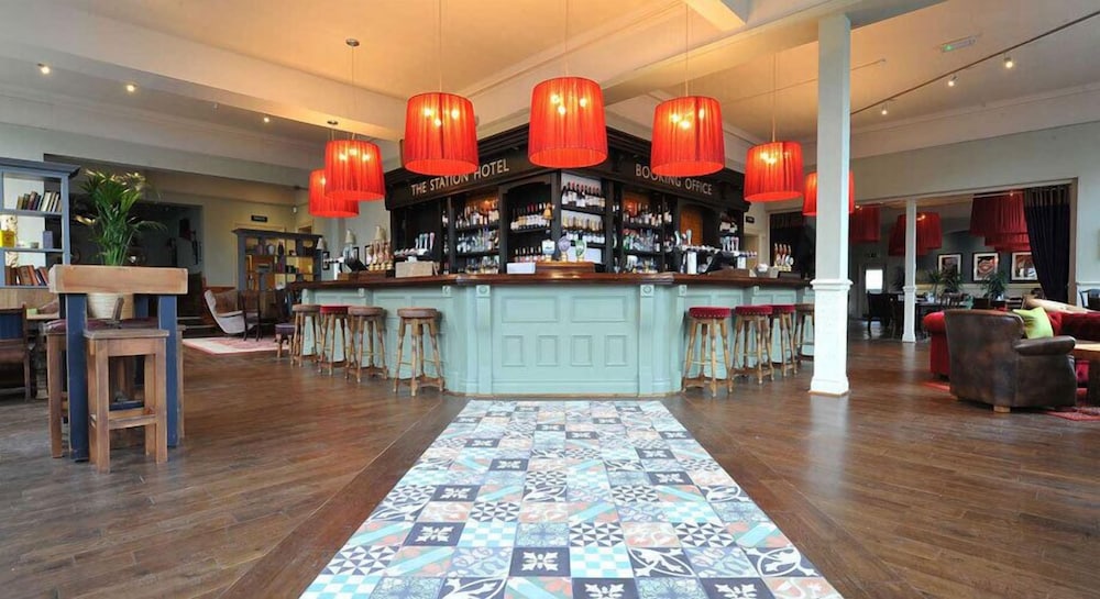 The Station Hotel — 4-Star Luxury Hotel in London, United Kingdom