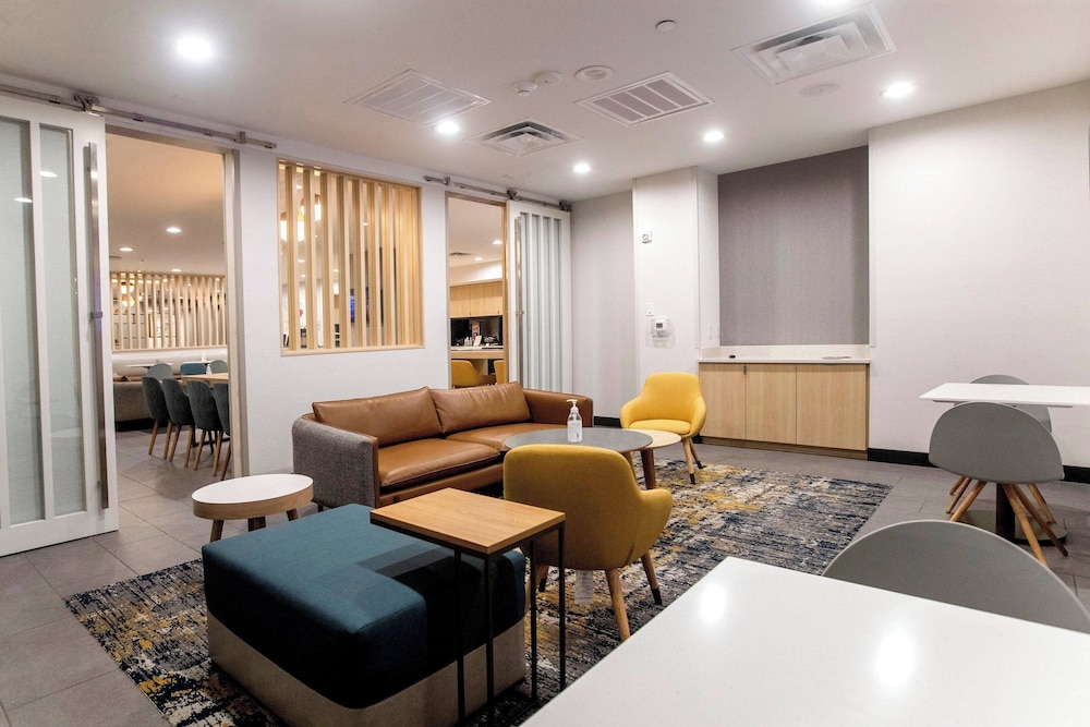 TownePlace Suites by Marriott Conroe - photo 37