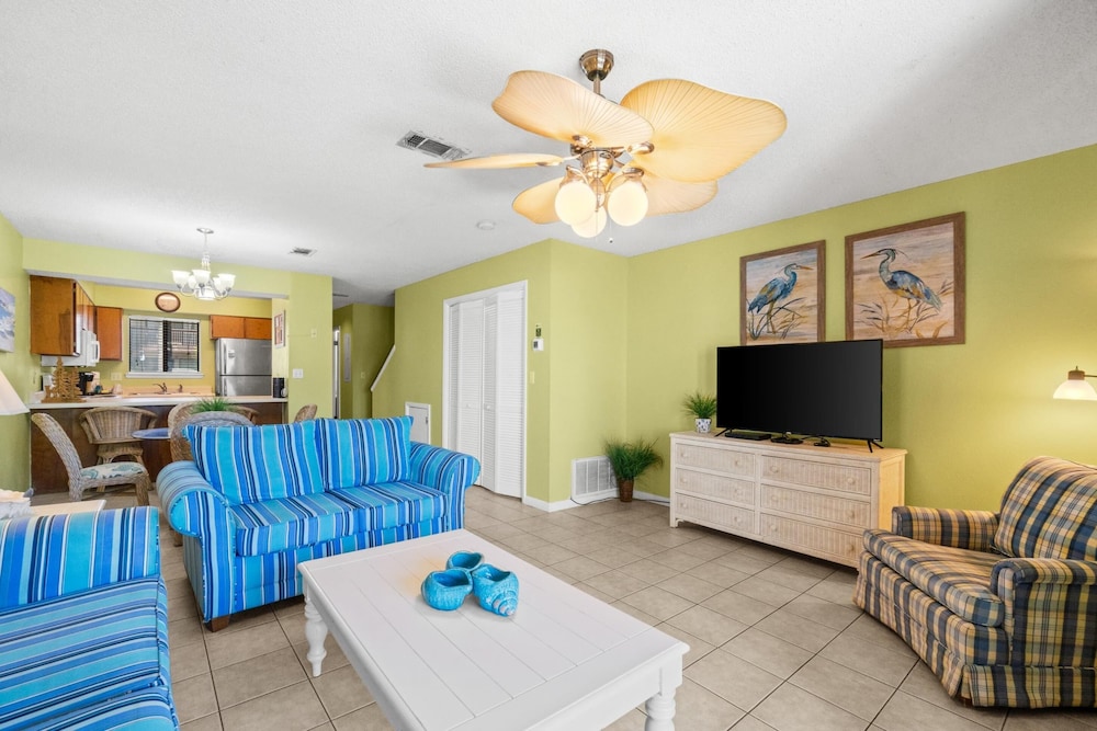 Portside Resort Pet Friendly Rentals by Panhandle Getaways - photo 42