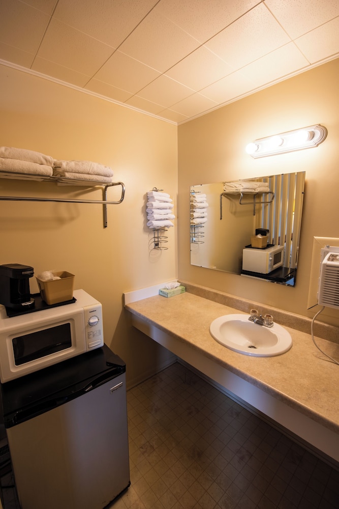 Northwinds Motel - photo 17