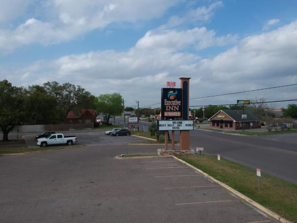 Executive Inn Beeville US 181 — Beeville — photo 2