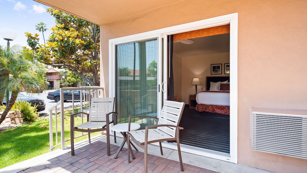 Best Western Pine Tree Motel - photo 11