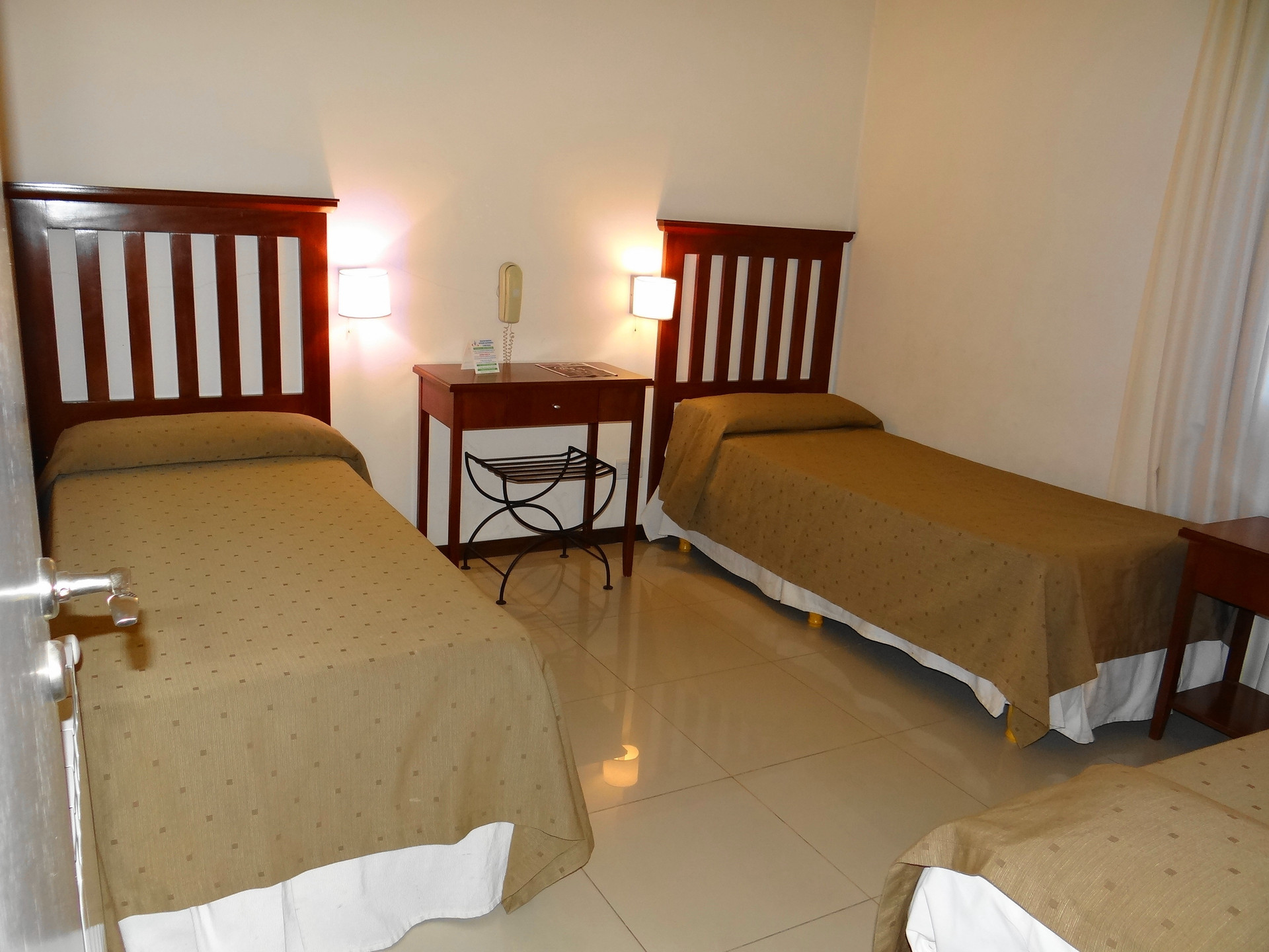 Hotel Mendoza Rosario in Rosario, Argentina