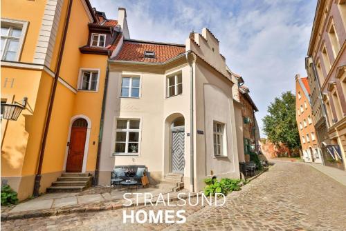 Villa am Mägdebrunnen — 4-Star Luxury Hotel in Stralsund, Germany