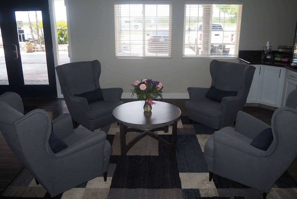 Baymont by Wyndham Yuba City - photo 19