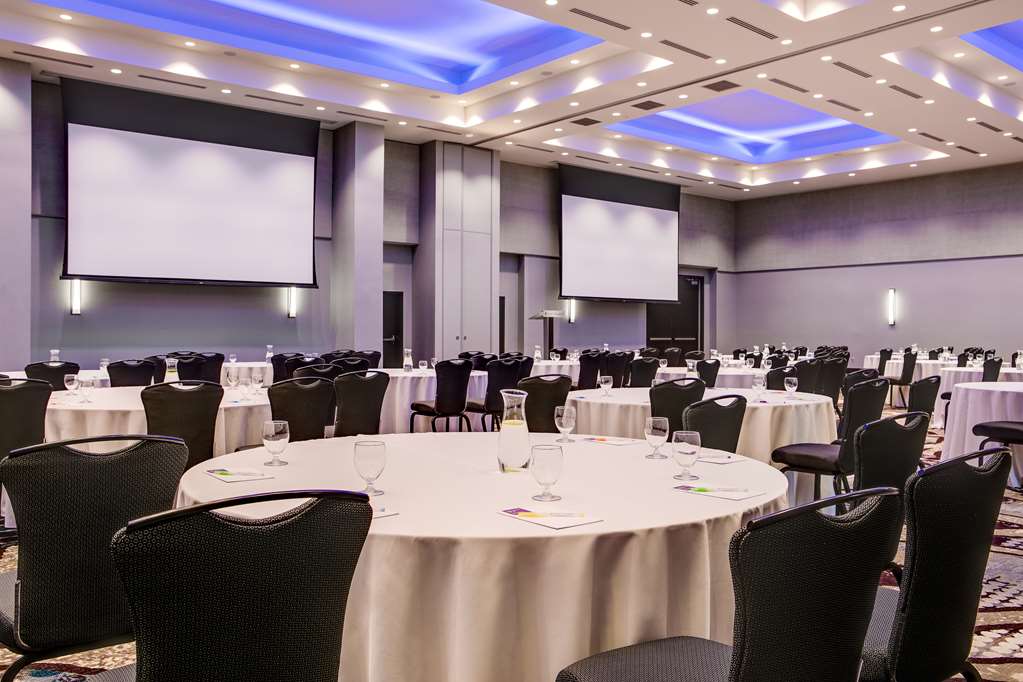 Hyatt Place Kansas City Lenexa City Center - photo 30