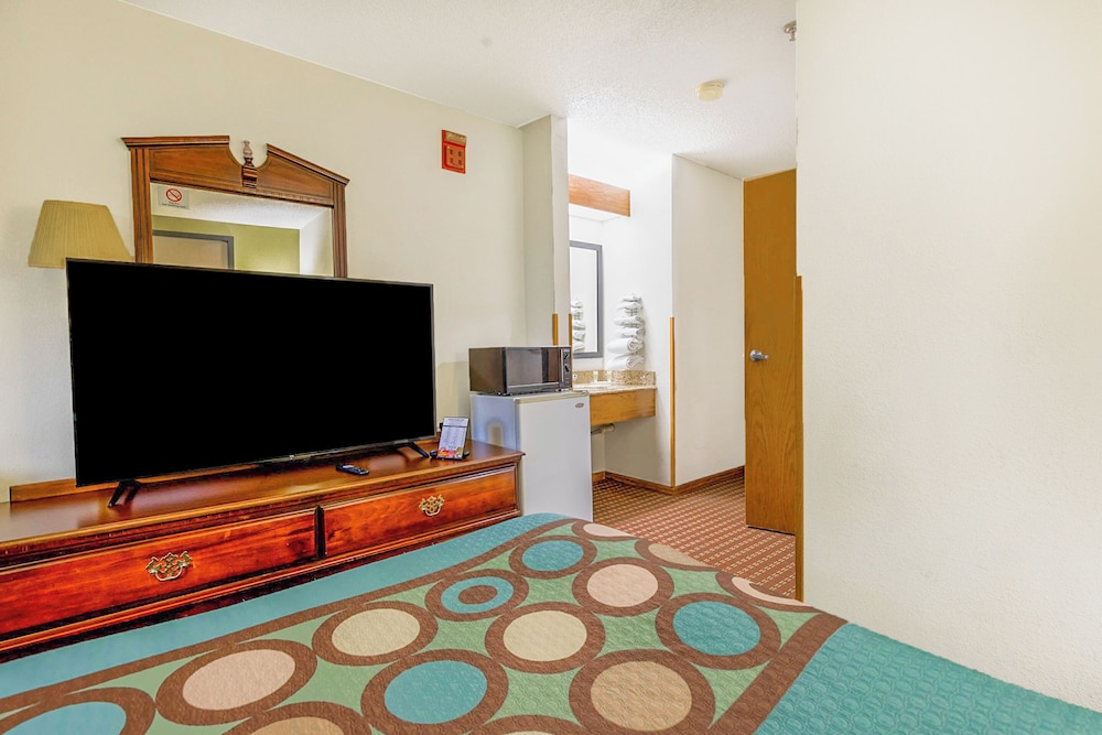 Super Sleep Inn By OYO I 80 Princeton - photo 11