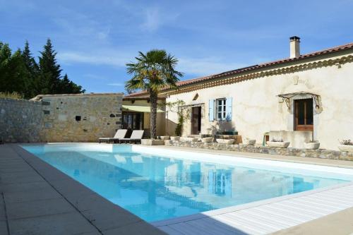 Mas Ardechois Proche Vallon Pont D'arc — hotel in Villeneuve-De-Berg